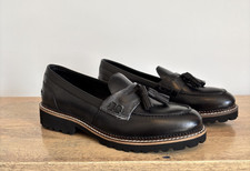 Hush Puppies Women's  Size 4