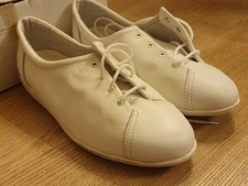 Ladies New White Leather Hush