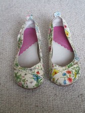 HUSH PUPPIES SIZE 5 JANESSA 3